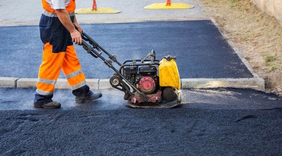 Professional gutter cleaning in New Bethlehem, PA